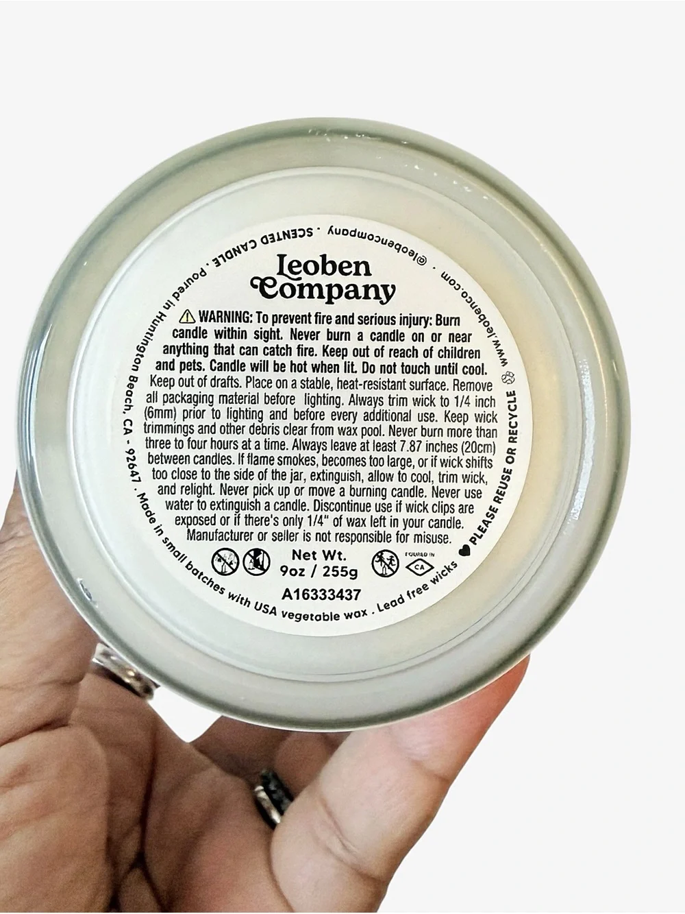 Leoben Company Sweet Cherry Scented Candle — White